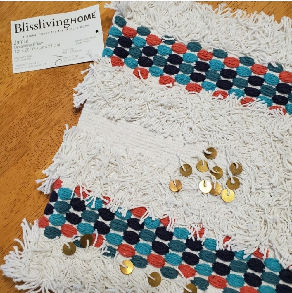 BLISSLIVING HOME Jamila Pillow Cover - Picture 2 of 6